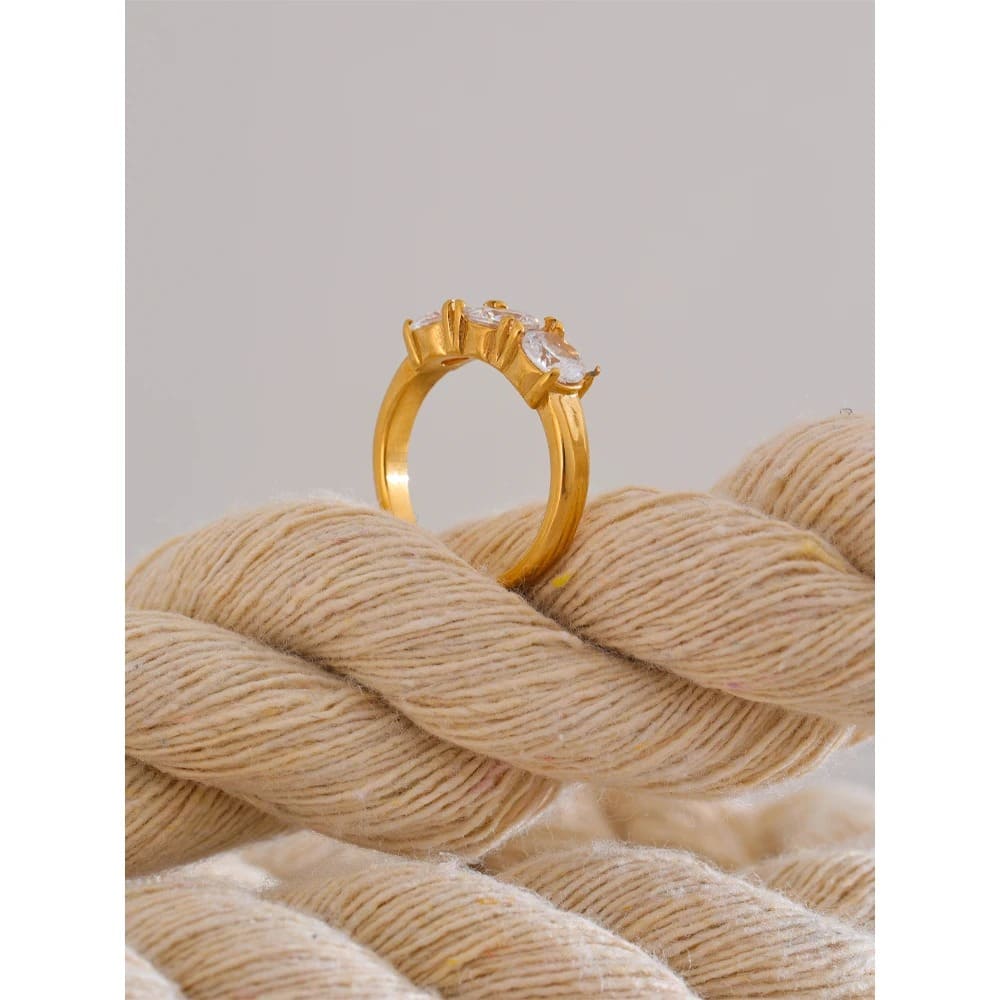 Anel de Zircônia Cúbica Banhado a Ouro