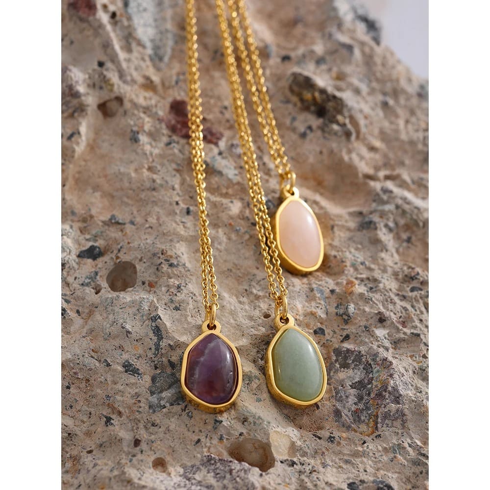 Colar Waterdrop em Pedra Natural