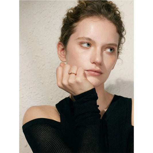 Anel Feminino de Zircônia Cúbica em Aço Inoxidável 18K