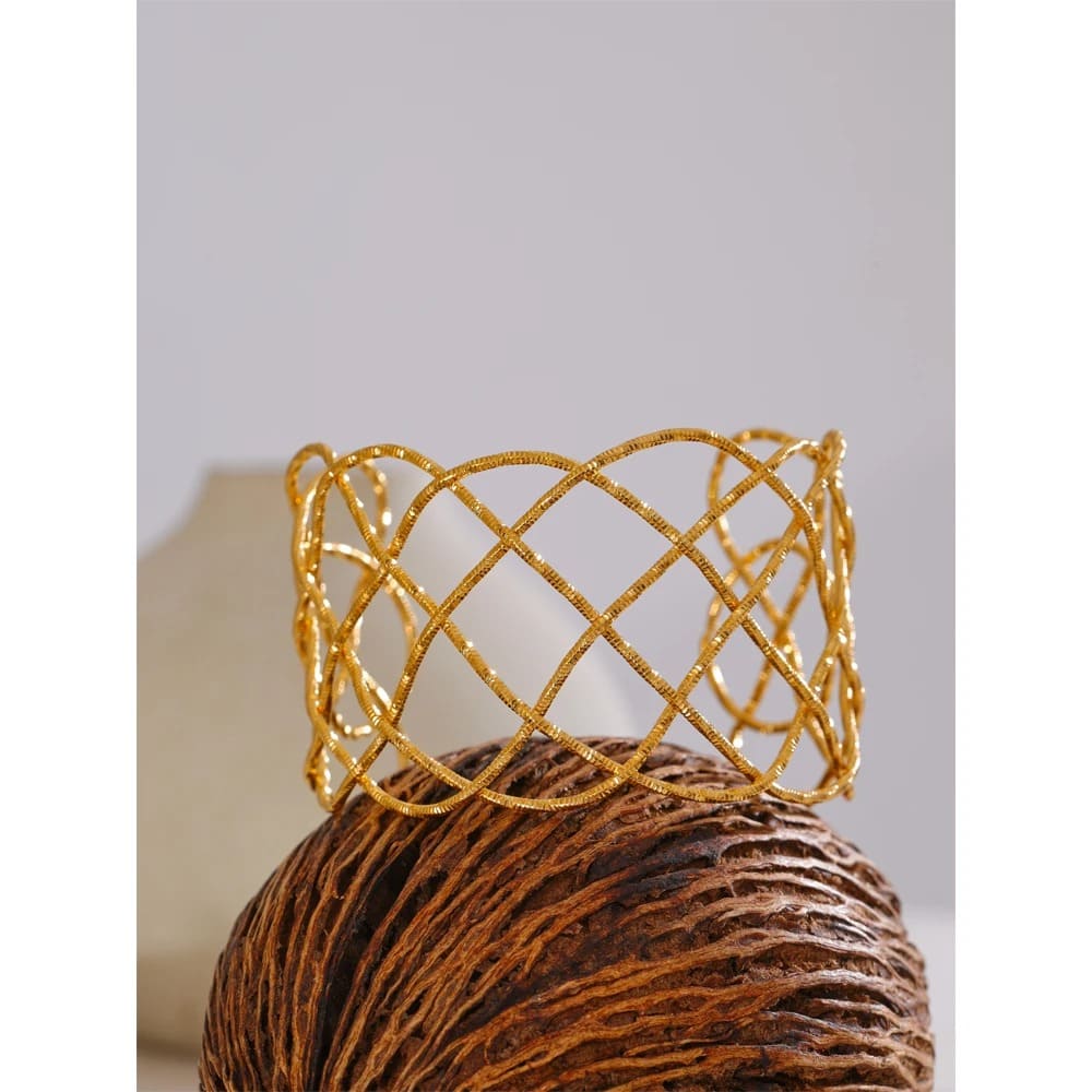 Pulseira Cuff Trançada Dourada