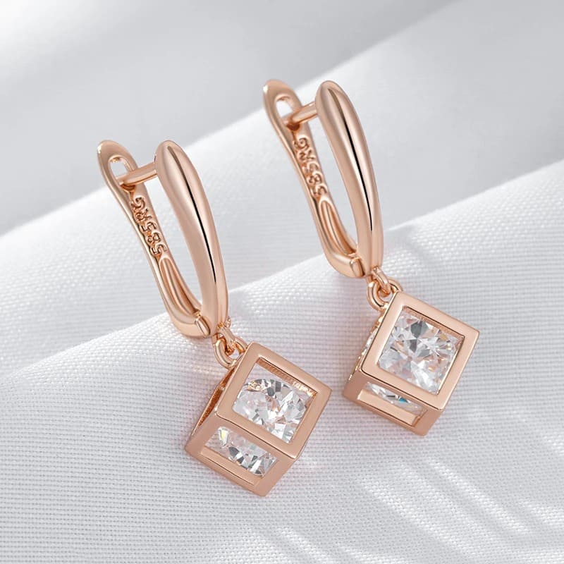 Brincos Feminino Ocos Quadrados com Zircão Natural