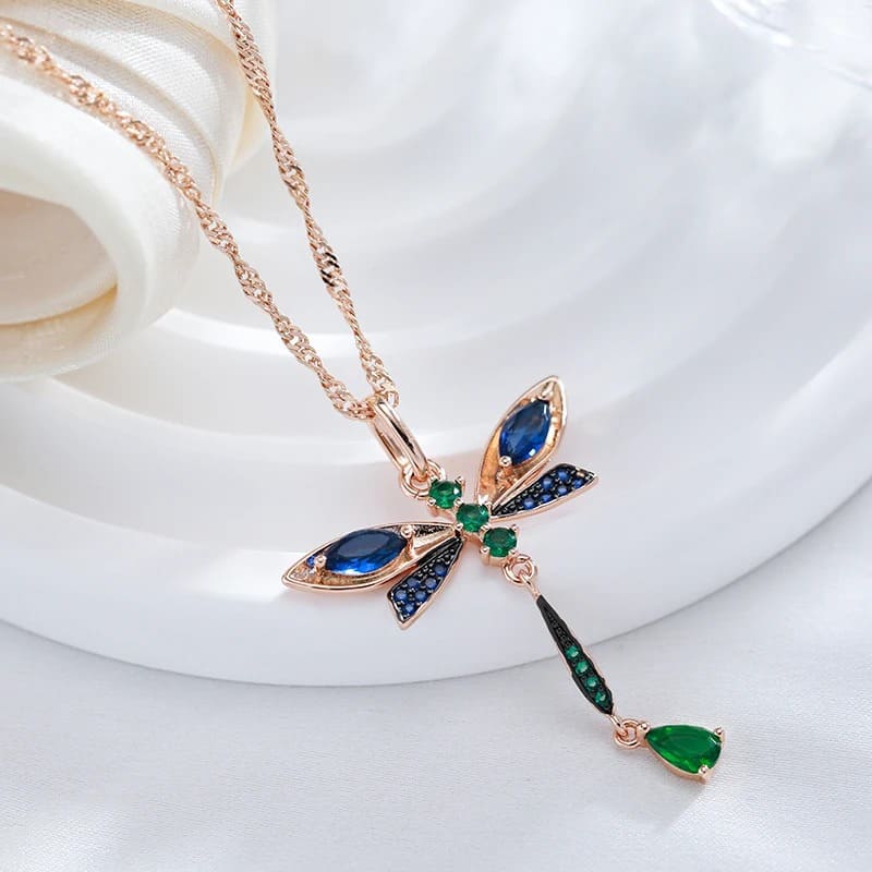Colar Feminino Libélula com Zircão Azul.