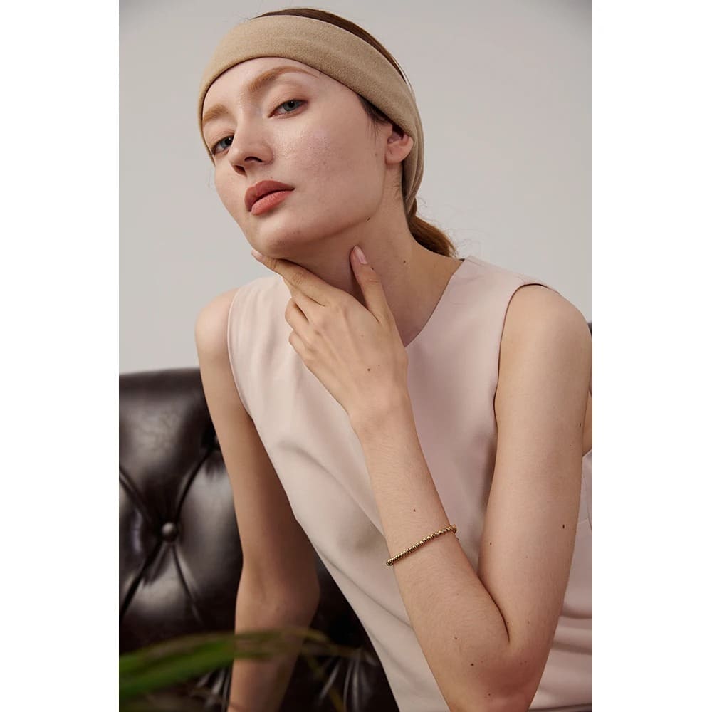 Pulseira Feminina de Ouro 18K - Corrente com Contas