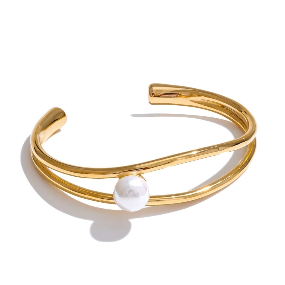 Pulseira Belle com Pérola MinimalistaPulseira de Pérolas Artesanal Elegância Atemporal, Pulseira Feminina, Joias Delicadas, Pulseira De Luxo, Acessórios Elegantes, Moda Com Estilo, Estilo E Personalidade, Joias De Presente, Pulseira De Prata, Pulseira De Ouro, Pulseira De Aço Inoxidável, Presente Perfeito, Joias Para Casamento, Moda Minimalista, Pulseira Com Charme, Berloques, Luxo, Pulseiras, Prata, Semijoias, Colar, Femininos, Moda, Joias, Aneis, Tendencia, Pulseirismo, Fashion, Ouro, Pulseira, Love, Folh