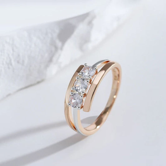 Aliança de casamento delicada

Anéis mix de metais femininos

Joias finas para o dia a dia

Presente elegante para mulher

Anéis confortáveis e leves