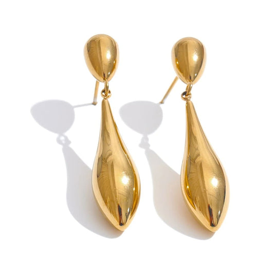 Brincos Gota D'Água Elegantes em Ouro e Platina, Brincos de Argola, Acessórios Femininos, Joias Delicadas, Moda Feminina, Estilo Clássico, Jóias Minimalistas, Presentes para Mulheres, Tendência de Joias, Brincos Elegantes, Acessórios para Festas, Brincos Versáteis, Brincos Banho de Ouro, Design Moderno, Brincos para o Dia a Dia, Looks Casuais e Sofisticado, Presentes Especiais, Mulheres Modernas, Moda Atemporal, Jóias de Alta Qualidade, Brincos para Presente, Look Office Chic, 