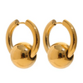 Brincos de Argola, Acessórios Femininos, Joias Delicadas, Moda Feminina, Estilo Clássico, Joias Minimalistas, Presentes para Mulheres, Tendência de Joias, Brincos Elegantes, Acessórios para Festas, Brincos Versáteis, Brincos Banho de Ouro, Design Moderno, Brincos para o Dia a Dia, Looks Casuais e Sofisticado, Presentes Especiais, Mulheres Modernas, Moda Atemporal, Joias de Alta Qualidade, Brincos para Presente, Look Office Chic, 