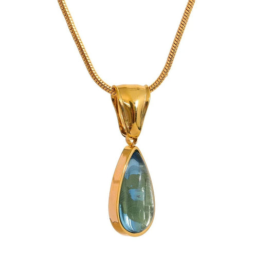 Colar de Pingente em Gota D'água, Colar de Pingente Verde, Colar, Colar Envolvente, Colar Mínimo, Joias boho, Colar Banhado a Ouro 18k com Zircônia Verde, Colar Verde, Colar Pedra Verde, Colar de Aço Inoxidável, Colar com Pedra Verde Loja Vivara, Colar Longo, Colar de Pingente de Gota