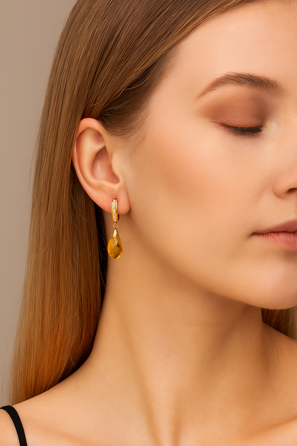 Brincos Vintage com cristal amarelo e zircões naturais