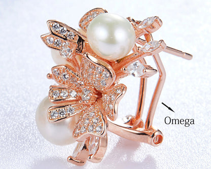 Brincos Flor em Pérola de Concha e Zircão