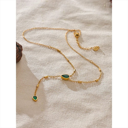 Colar com Pingente de Zircônia Verde