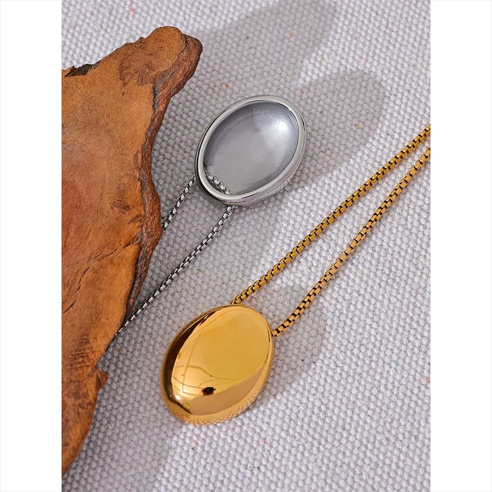 Colar Minimalista Unissex com Pingente Oval em Aço 316L