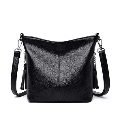 Bolsas Femininas de couro com borlas